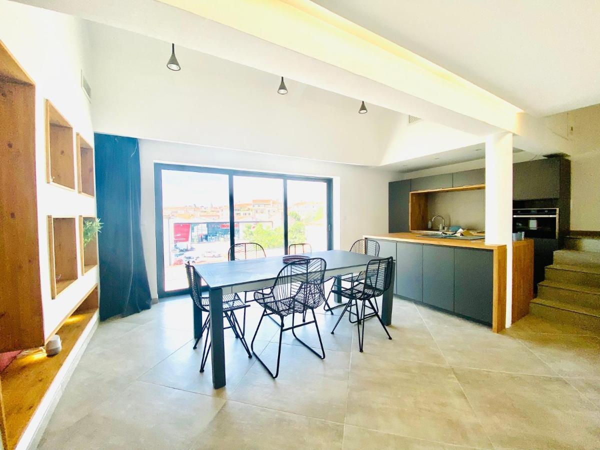 Apartamento Duplex 120M2 Terrasse Vue Sur Nimes Exterior foto