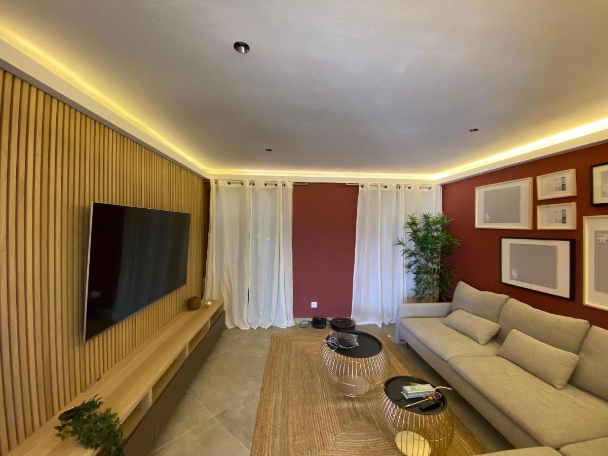 Apartamento Duplex 120M2 Terrasse Vue Sur Nimes Exterior foto